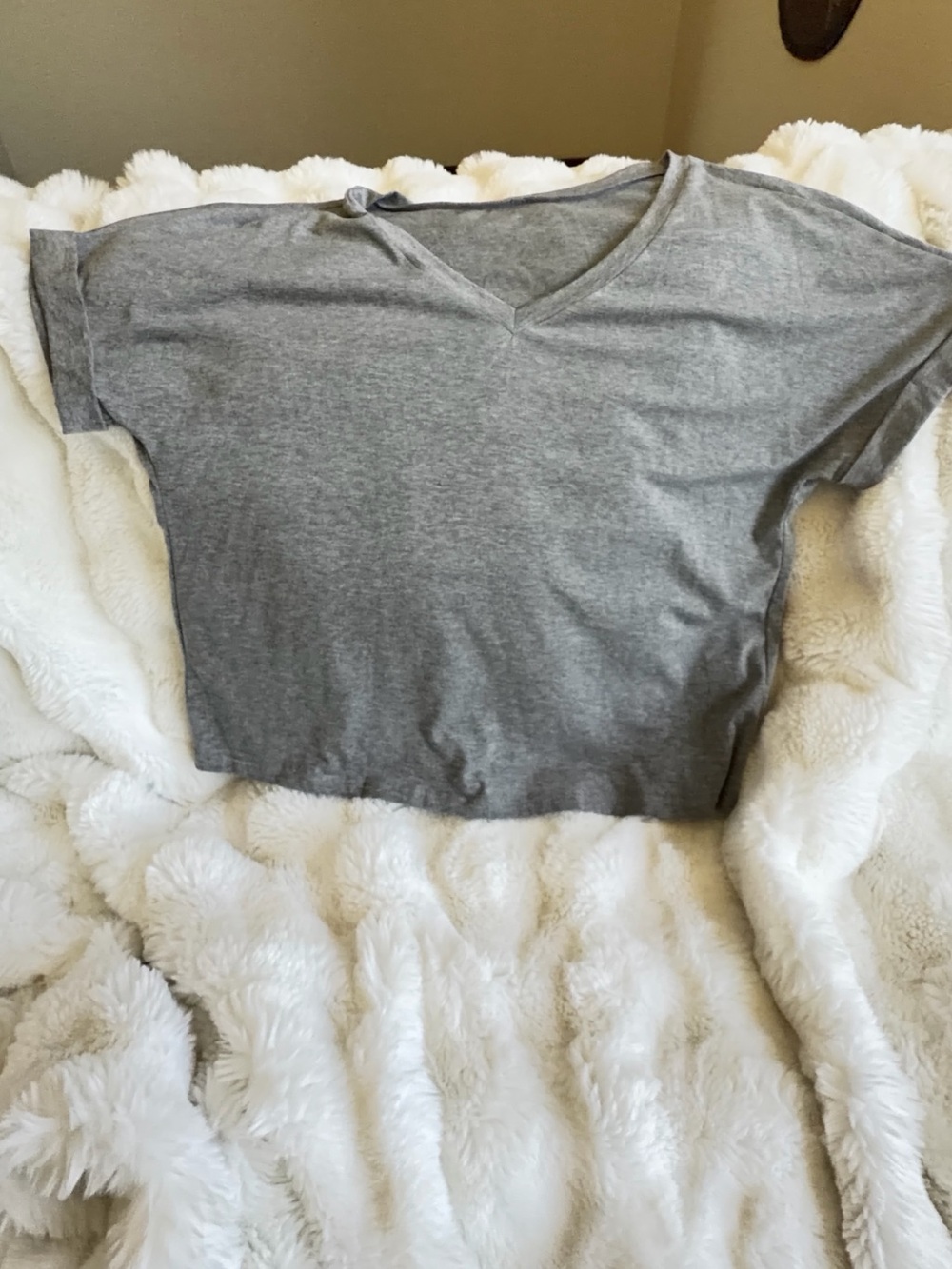 Gray Slouchy V-Neck Women’s Top - Classic Everyday Tee Sz. Medium